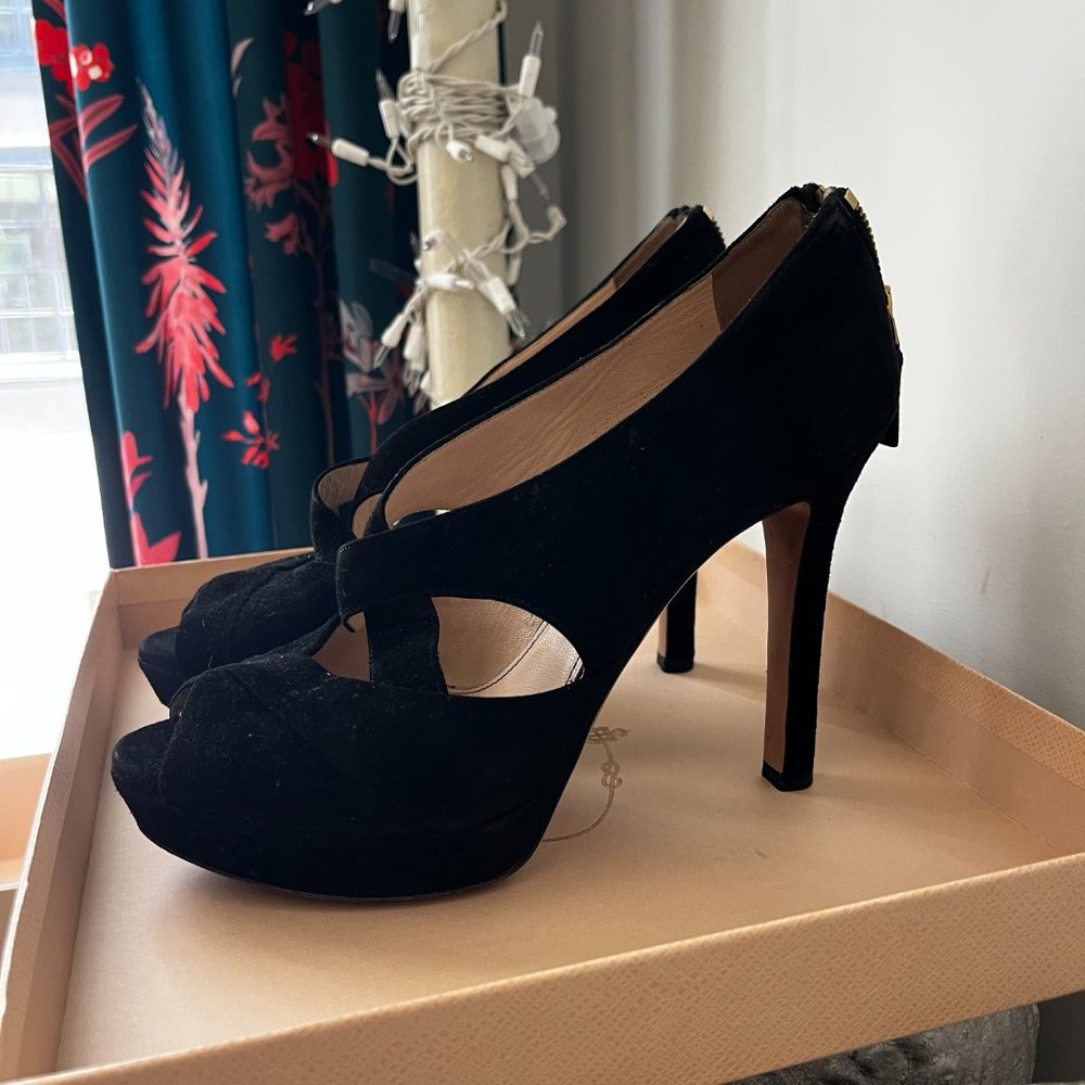 Prada Black Suede Iris Crisscross Peep Toe Pump WITH BOX and dust bag 7.5 - Picture 10 of 10